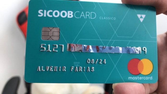 Cartão de crédito sicoob