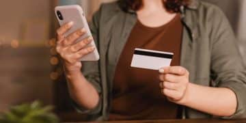woman learning about credit card autopay.