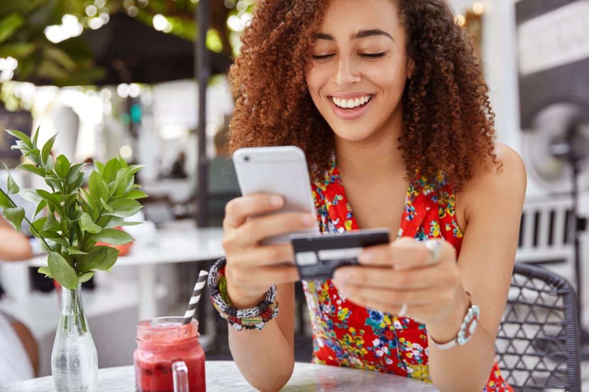 Woman opening a bank account online 