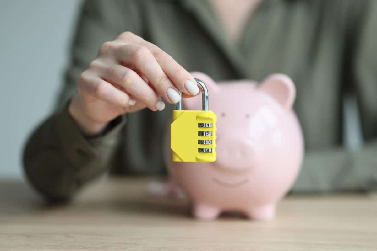 Secured and unsecured loan