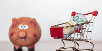 Consumer savings rate squeeze