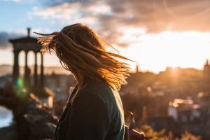 UV muito alto e chuvas intensas