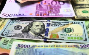 Dólar y tipo de cambio LATAM